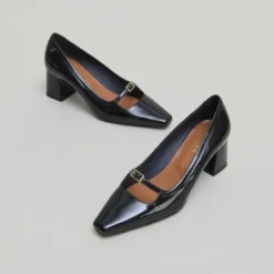 Babies à talons