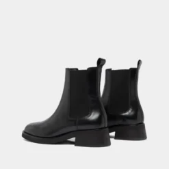 Boots à bouts arrondis et élastiques