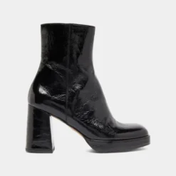 Boots à plateformes et bouts carrés
