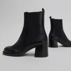 Boots à talons et élastiques