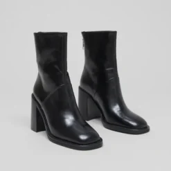 Boots à talons hauts