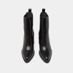 Boots à talons hauts et élastiques