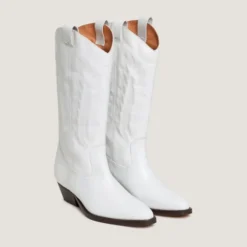 Bottes à bouts pointus et surpiqures apparentes