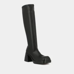 Bottes hautes à bouts carrés