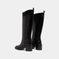Bottes hautes à talons