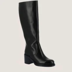Bottes à hauts talons