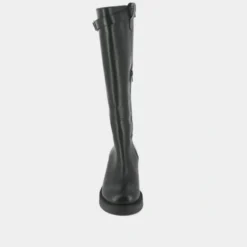Bottes à talons et détails argentés