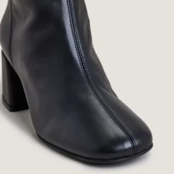 Bottines à fermetures éclairs arrières