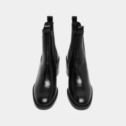 Bottines à talons et élastiques