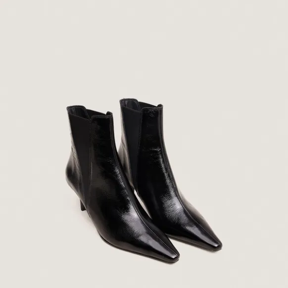 Bottines à talons fins et bouts pointus