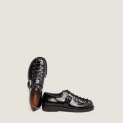 Derbies à boucles