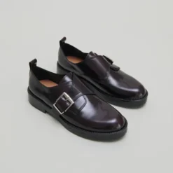 Derbies à boucles ajustables