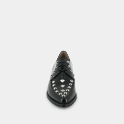 Derbies à clous