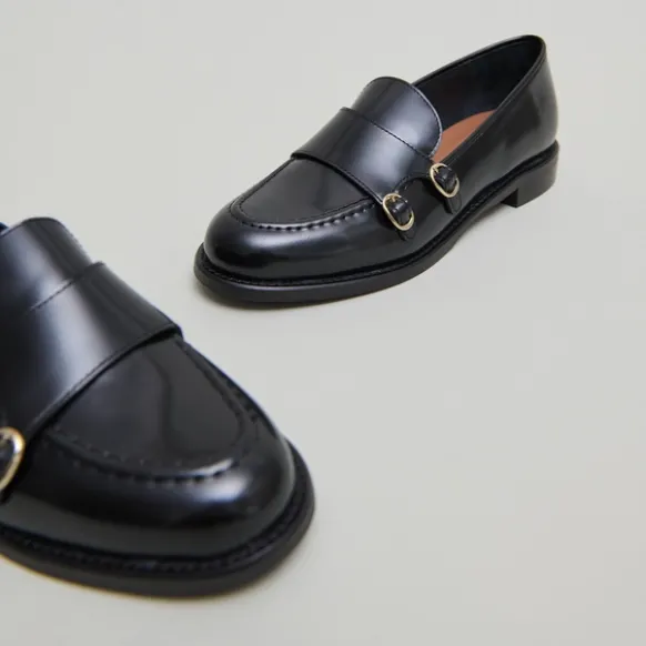 Mocassins à boucles ajustables