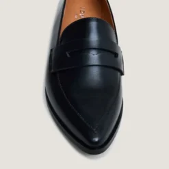 Mocassins à bouts pointus