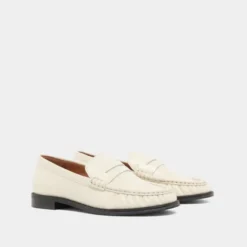 Mocassins à bouts ronds et froncés