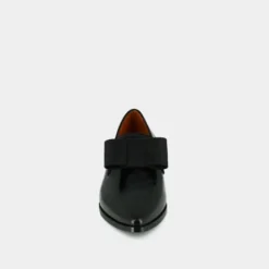 Mocassins à noeuds et bouts pointus