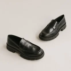Mocassins à semelles crantées