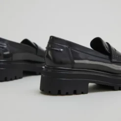 Mocassins à semelles crantées