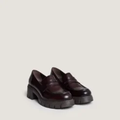 Mocassins à semelles crantées