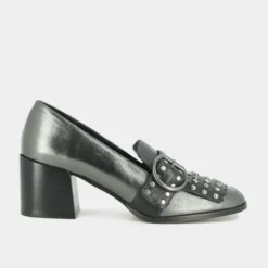 Mocassins à talons et pattes frangées