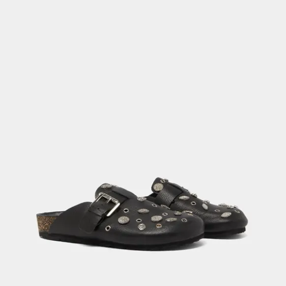 Mules à détails argentés
