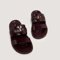 Mules à monogrammes