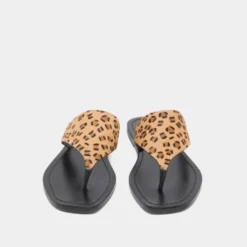 Nu-pieds à entredoigt