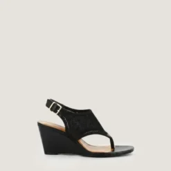 Sandales compensées et brides ajustables