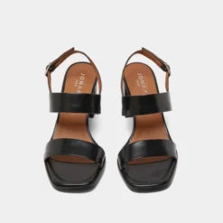 Sandales à talons